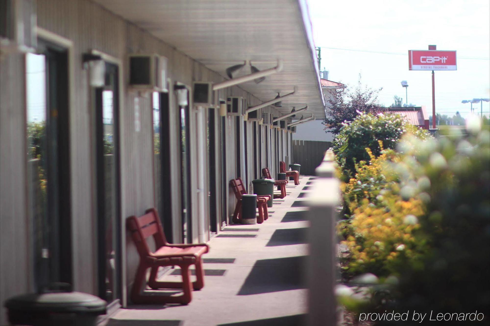 Westward Inn & Suites Langley Luaran gambar